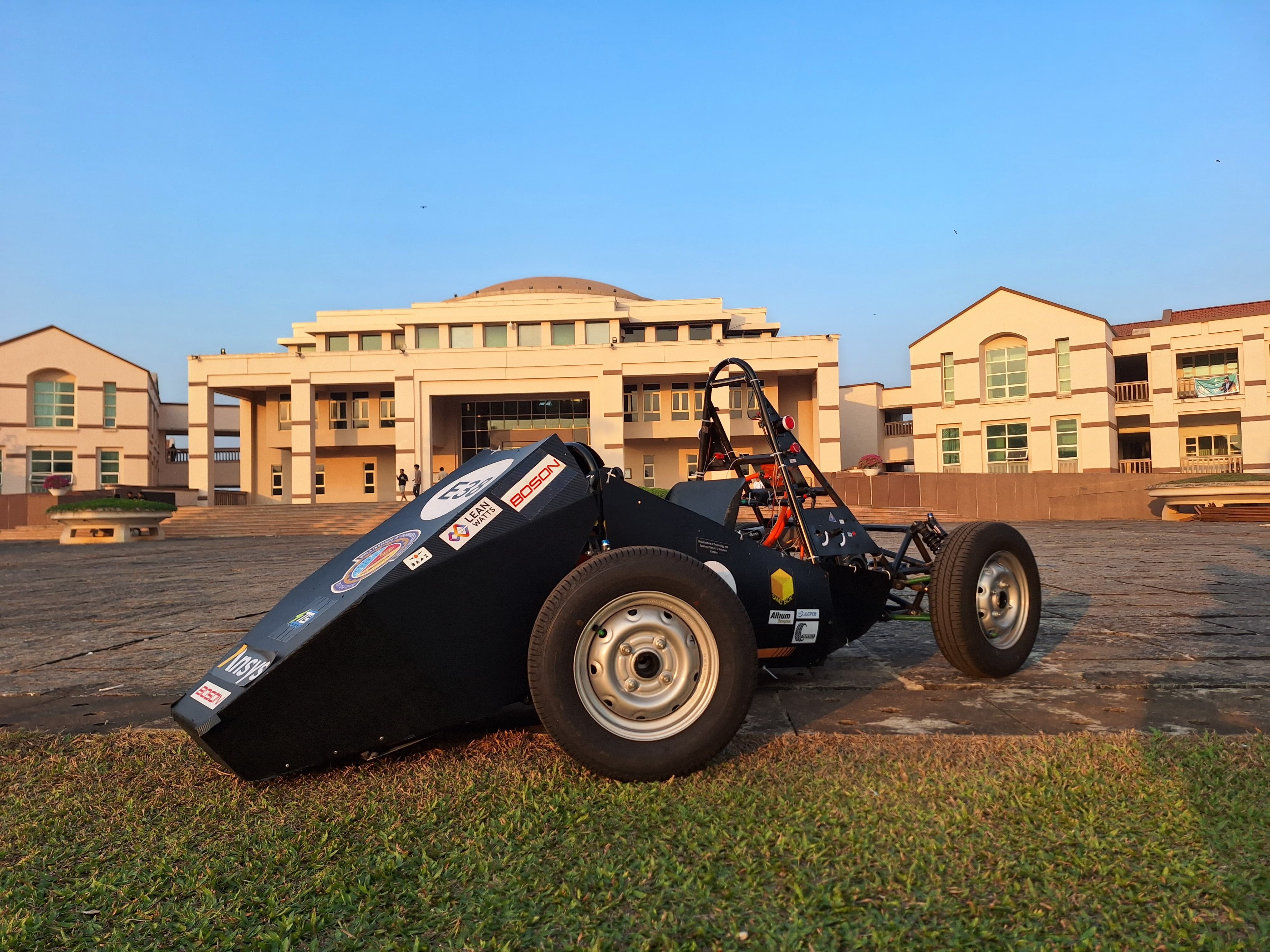 GigaWatt 1.0 Rear View