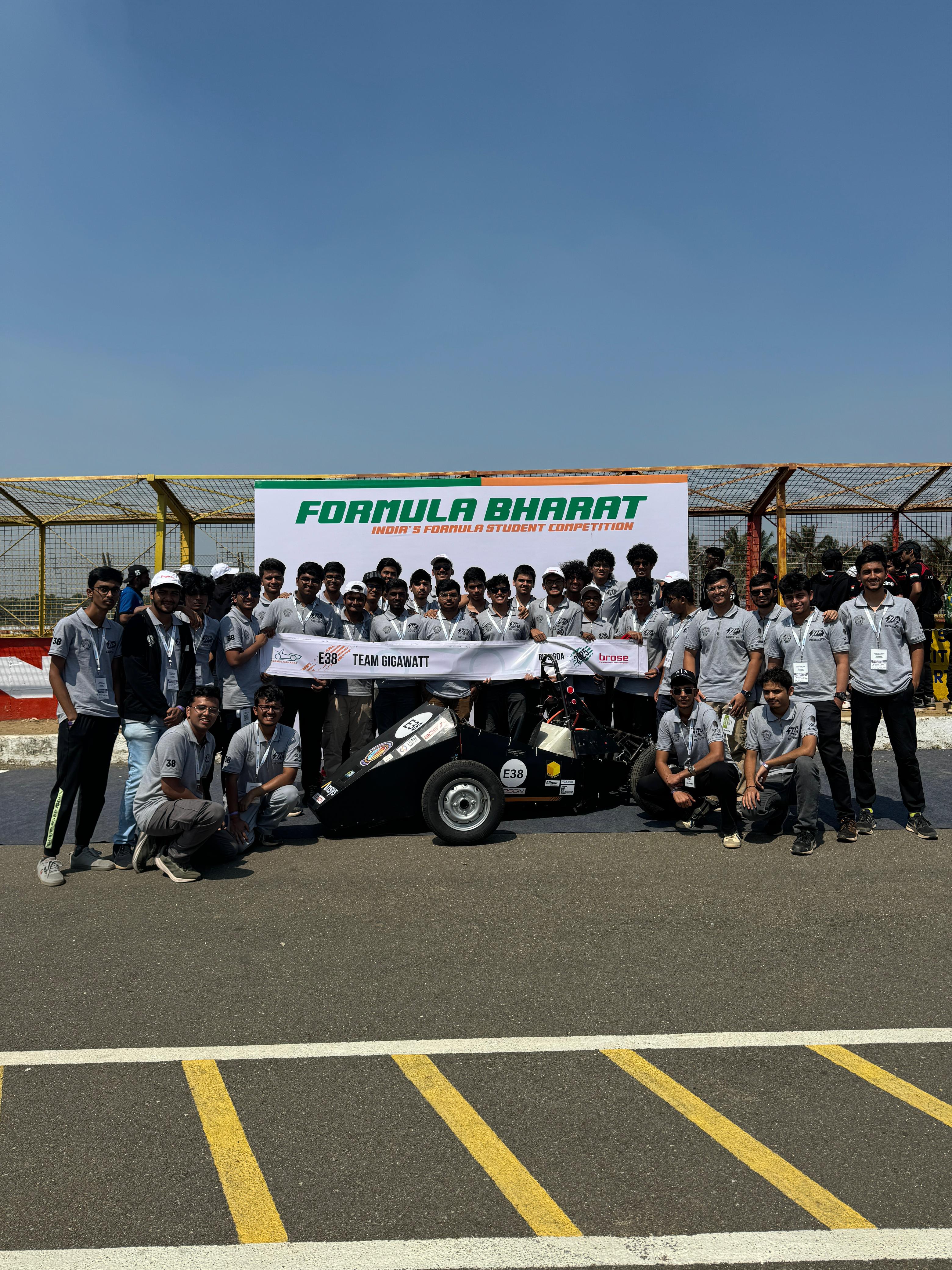 Team GigaWatt Group Photo